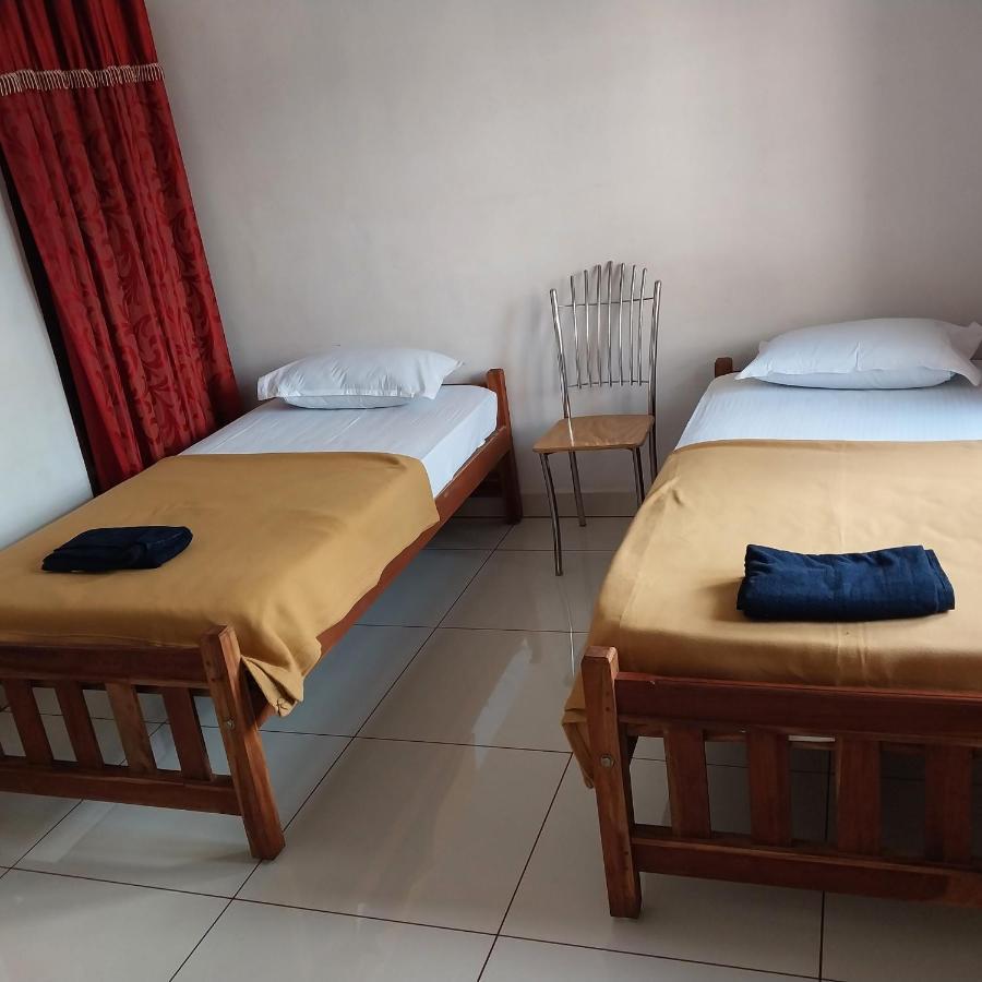 Lloydskochi Home Stay Extérieur photo